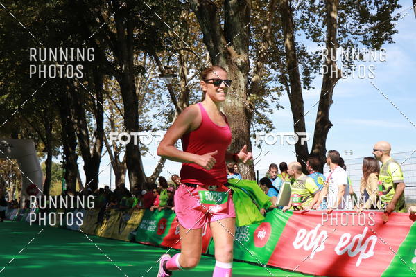 Buy your photos of the eventMeia Maratona Do 2017 on Fotop