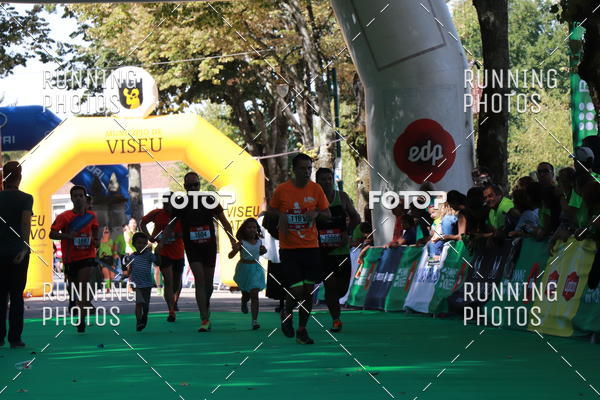 Buy your photos of the eventMeia Maratona Do 2017 on Fotop