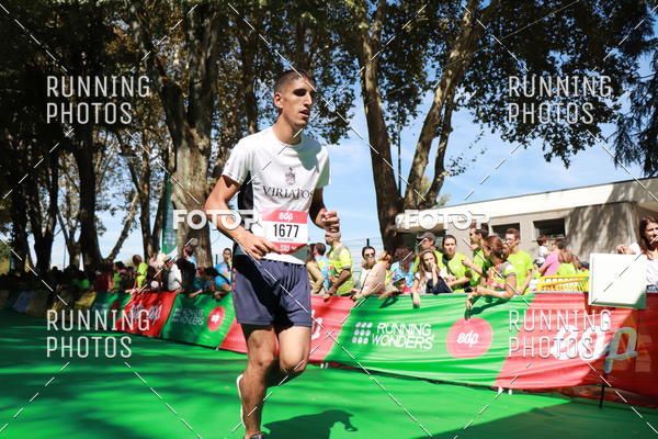 Buy your photos of the eventMeia Maratona Do 2017 on Fotop