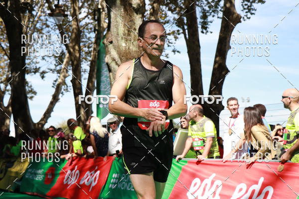 Buy your photos of the eventMeia Maratona Do 2017 on Fotop