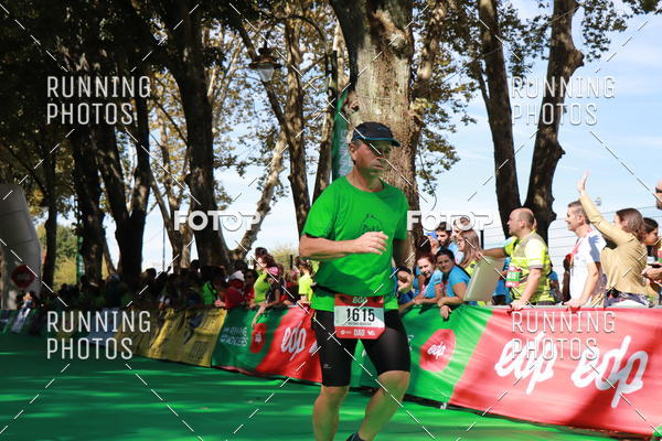 Buy your photos of the eventMeia Maratona Do 2017 on Fotop