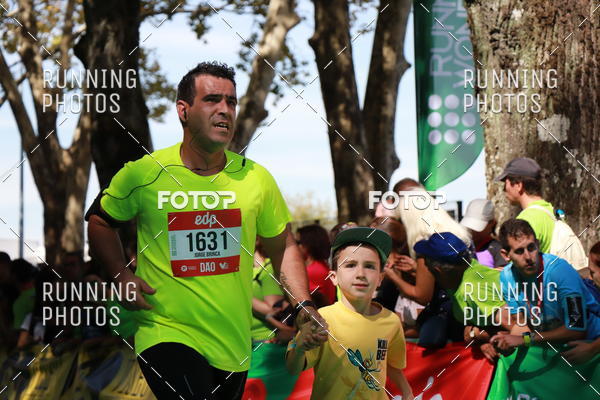 Buy your photos of the eventMeia Maratona Do 2017 on Fotop