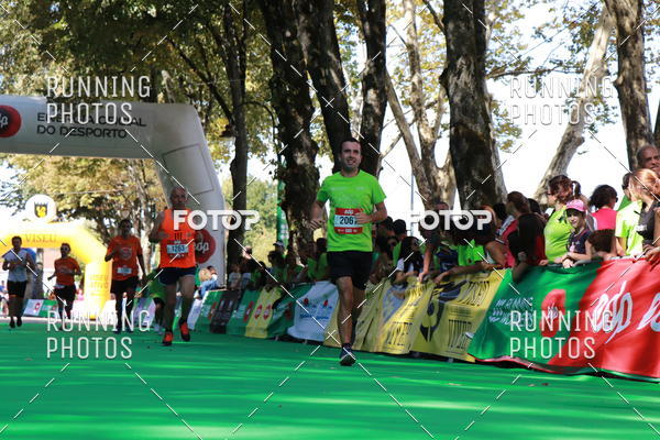 Buy your photos of the eventMeia Maratona Do 2017 on Fotop