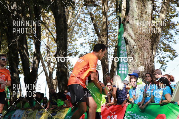 Buy your photos of the eventMeia Maratona Do 2017 on Fotop