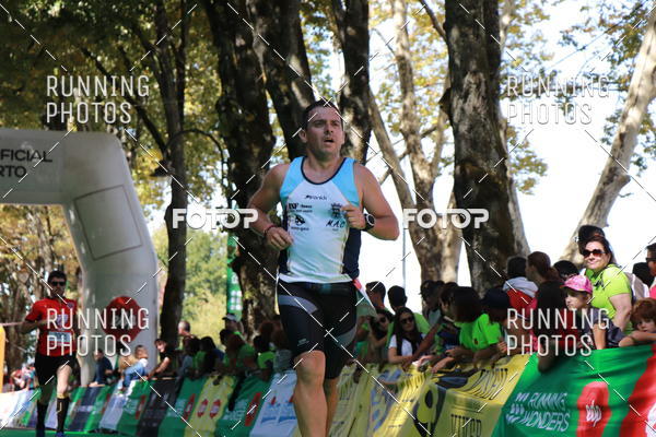 Buy your photos of the eventMeia Maratona Do 2017 on Fotop