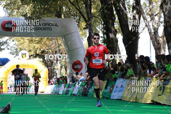 Buy your photos of the eventMeia Maratona Do 2017 on Fotop