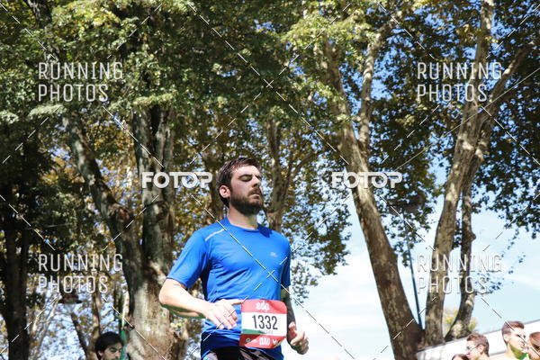 Buy your photos of the eventMeia Maratona Do 2017 on Fotop