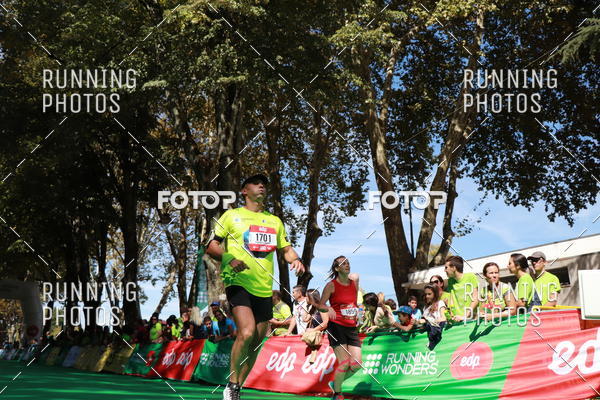Buy your photos of the eventMeia Maratona Do 2017 on Fotop