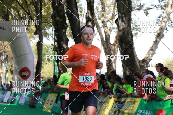 Buy your photos of the eventMeia Maratona Do 2017 on Fotop