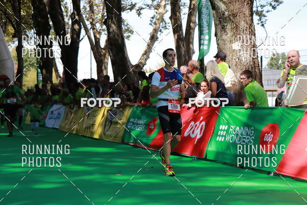 Buy your photos of the eventMeia Maratona Do 2017 on Fotop