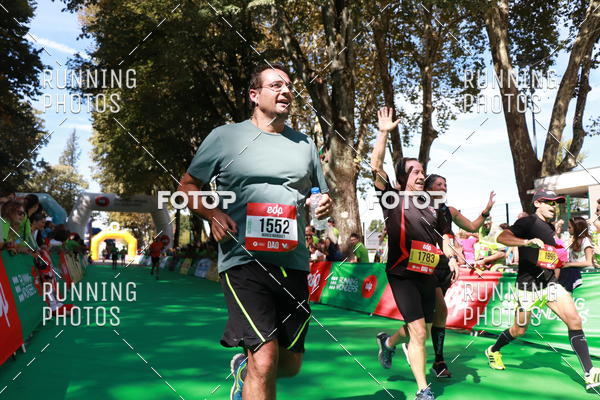 Buy your photos of the eventMeia Maratona Do 2017 on Fotop