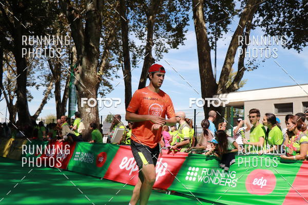 Buy your photos of the eventMeia Maratona Do 2017 on Fotop