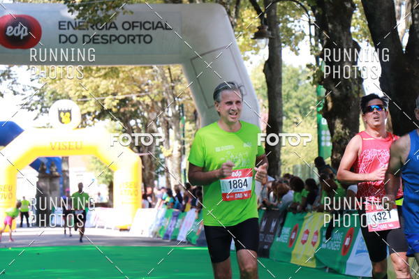 Buy your photos of the eventMeia Maratona Do 2017 on Fotop