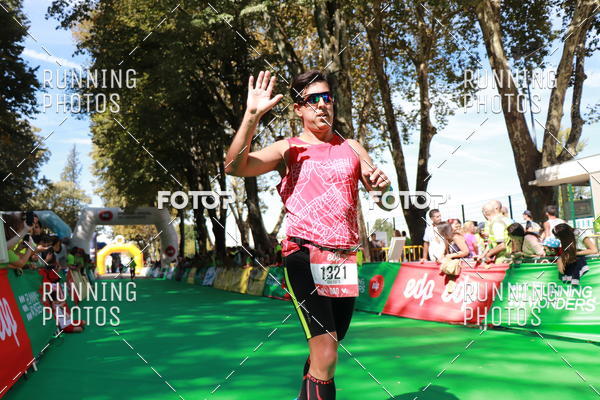 Buy your photos of the eventMeia Maratona Do 2017 on Fotop