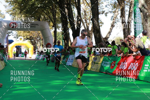 Buy your photos of the eventMeia Maratona Do 2017 on Fotop