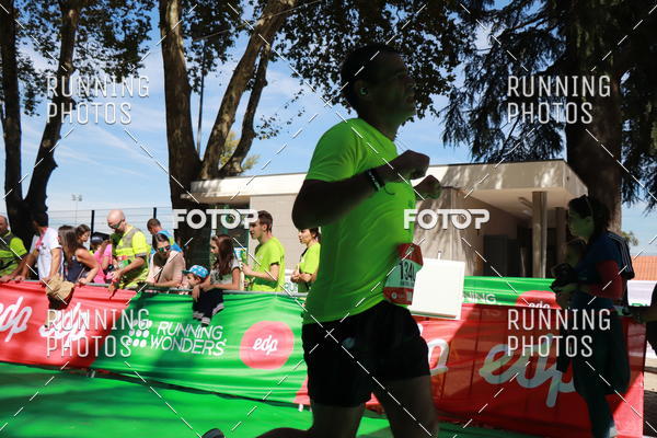 Buy your photos of the eventMeia Maratona Do 2017 on Fotop