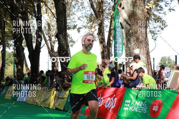 Buy your photos of the eventMeia Maratona Do 2017 on Fotop