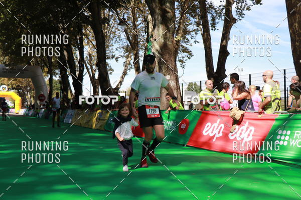 Buy your photos of the eventMeia Maratona Do 2017 on Fotop