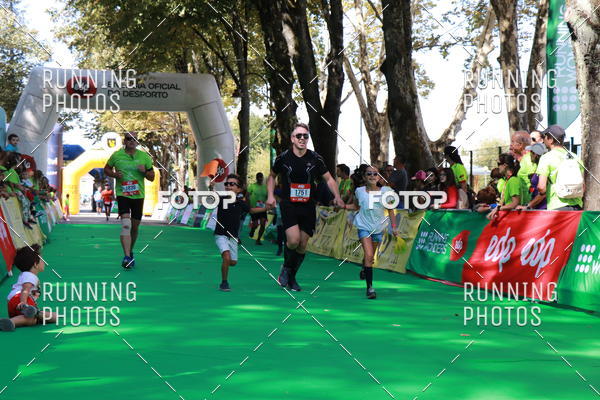Buy your photos of the eventMeia Maratona Do 2017 on Fotop