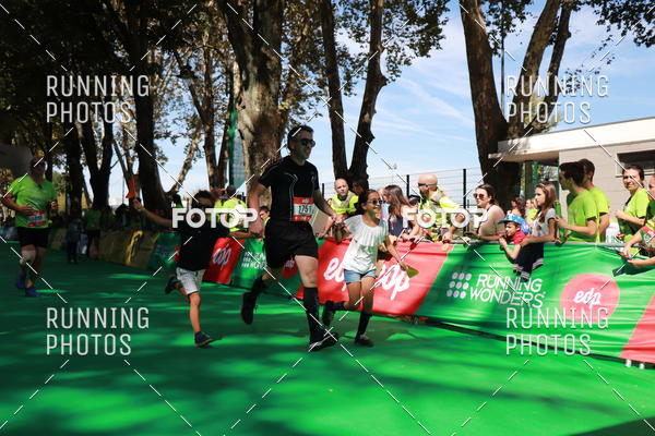 Buy your photos of the eventMeia Maratona Do 2017 on Fotop