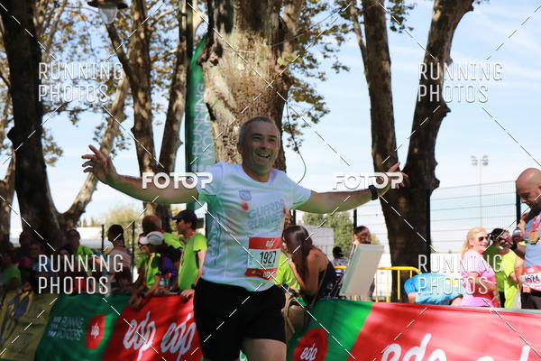 Buy your photos of the eventMeia Maratona Do 2017 on Fotop