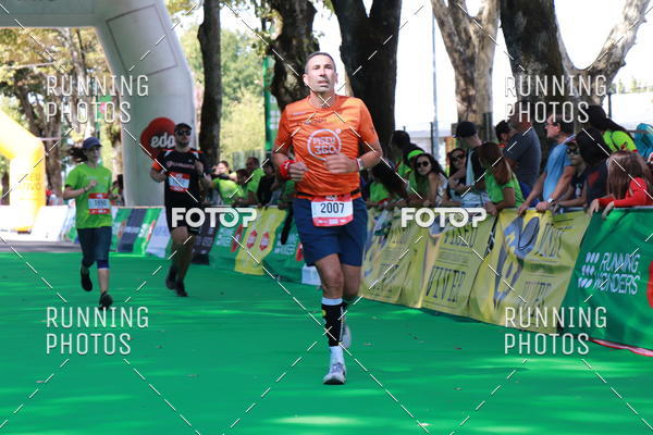 Buy your photos of the eventMeia Maratona Do 2017 on Fotop