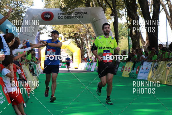 Buy your photos of the eventMeia Maratona Do 2017 on Fotop