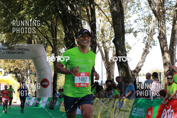 Buy your photos of the eventMeia Maratona Do 2017 on Fotop