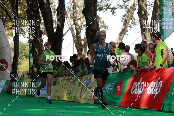 Buy your photos of the eventMeia Maratona Do 2017 on Fotop