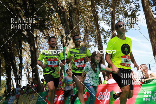 Buy your photos of the eventMeia Maratona Do 2017 on Fotop