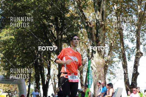 Buy your photos of the eventMeia Maratona Do 2017 on Fotop