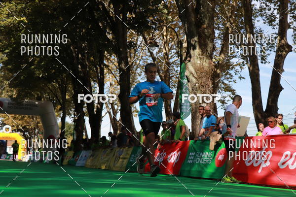 Buy your photos of the eventMeia Maratona Do 2017 on Fotop