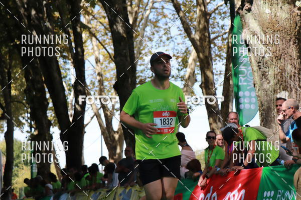 Buy your photos of the eventMeia Maratona Do 2017 on Fotop