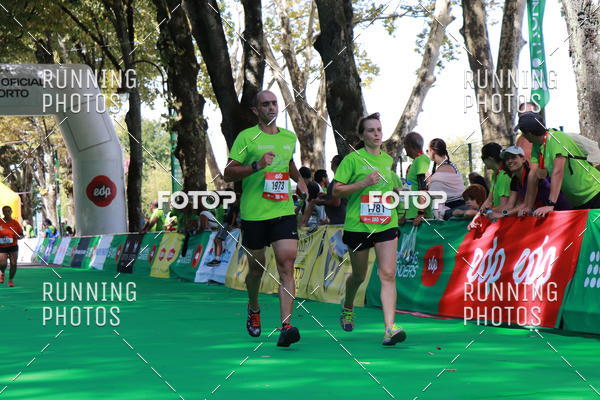 Buy your photos of the eventMeia Maratona Do 2017 on Fotop