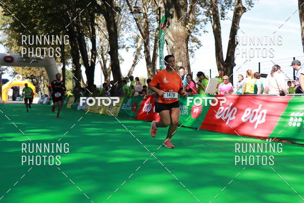 Buy your photos of the eventMeia Maratona Do 2017 on Fotop