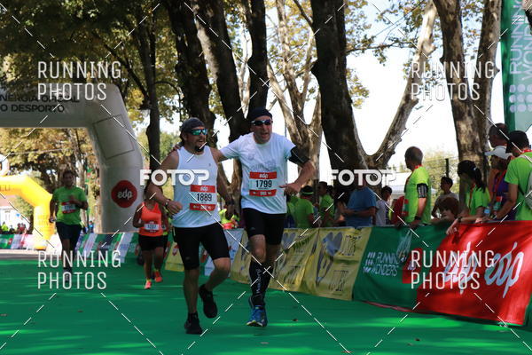 Buy your photos of the eventMeia Maratona Do 2017 on Fotop
