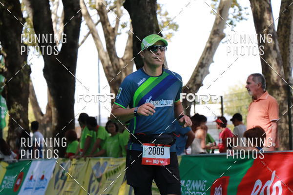 Buy your photos of the eventMeia Maratona Do 2017 on Fotop