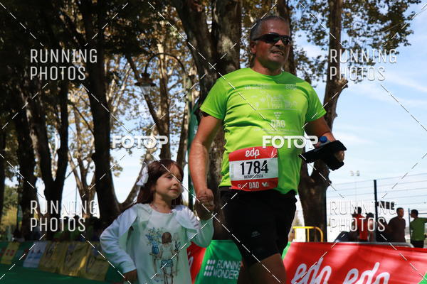 Buy your photos of the eventMeia Maratona Do 2017 on Fotop