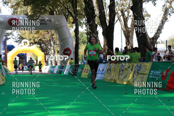 Buy your photos of the eventMeia Maratona Do 2017 on Fotop