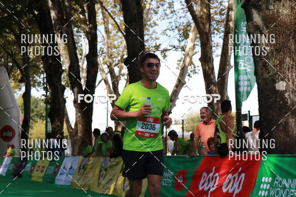 Buy your photos of the eventMeia Maratona Do 2017 on Fotop