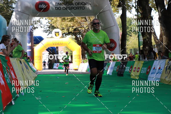 Buy your photos of the eventMeia Maratona Do 2017 on Fotop