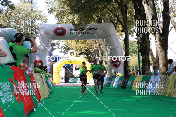 Buy your photos of the eventMeia Maratona Do 2017 on Fotop