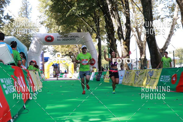 Buy your photos of the eventMeia Maratona Do 2017 on Fotop