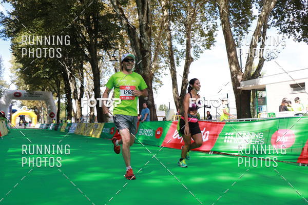Buy your photos of the eventMeia Maratona Do 2017 on Fotop