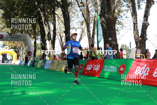 Buy your photos of the eventMeia Maratona Do 2017 on Fotop