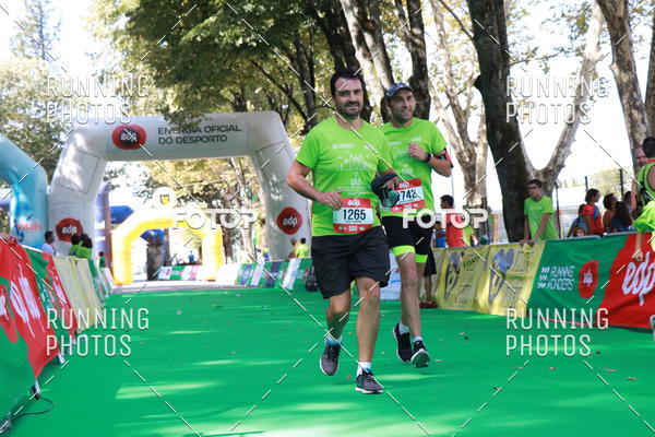 Buy your photos of the eventMeia Maratona Do 2017 on Fotop