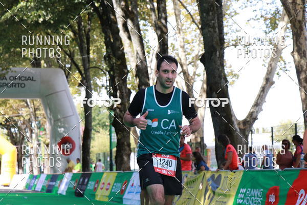 Buy your photos of the eventMeia Maratona Do 2017 on Fotop
