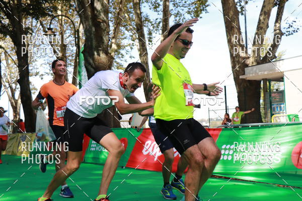 Buy your photos of the eventMeia Maratona Do 2017 on Fotop