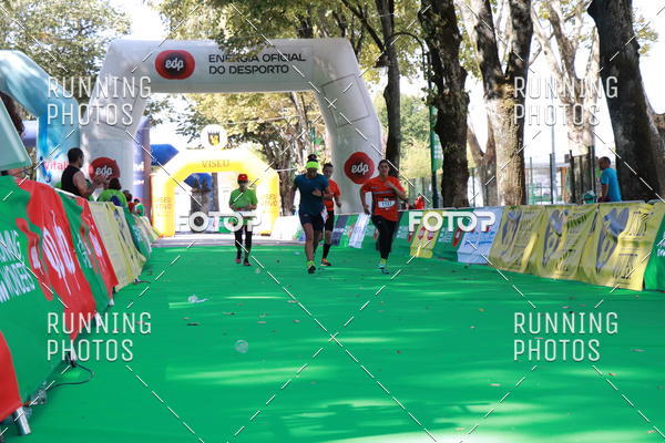 Buy your photos of the eventMeia Maratona Do 2017 on Fotop