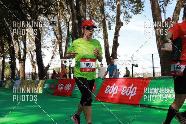 Buy your photos of the eventMeia Maratona Do 2017 on Fotop